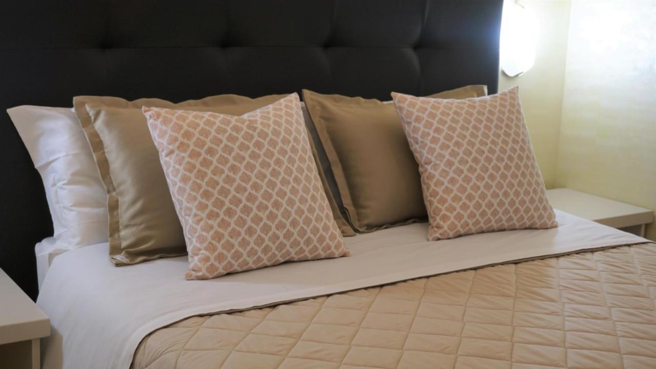Hotel Riva Del Sole Porto Cesareo Kültér fotó